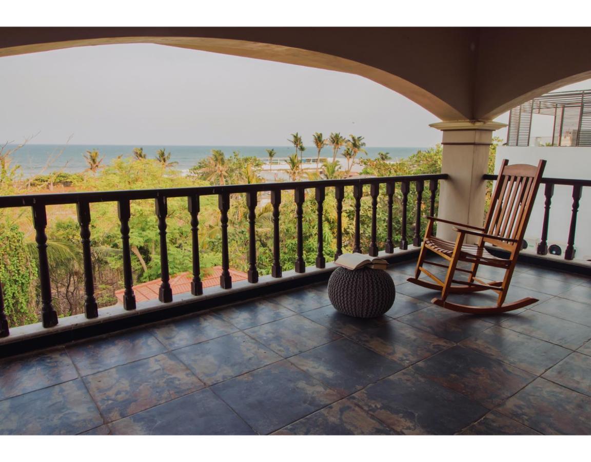 Costa Verde Luxury Seafront Villa Ченнаи Экстерьер фото